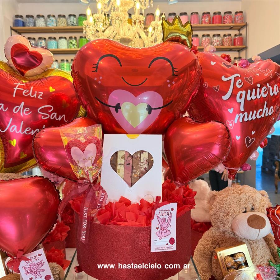 ARREGLO RAPANUI CAJA CORAZON SAN VALENTIN