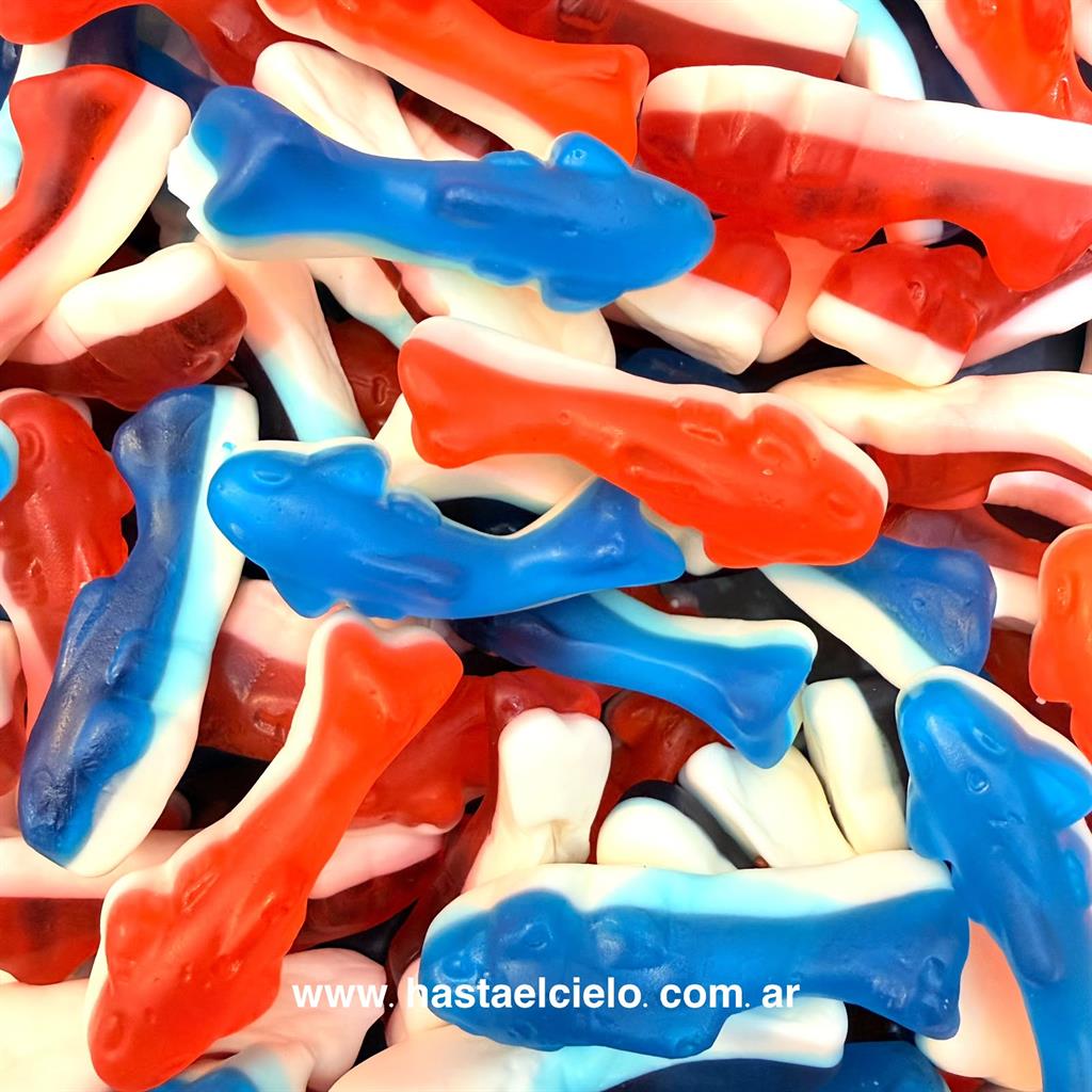 GOMITAS TIBURONES AZUL Y ROJO X 250GR